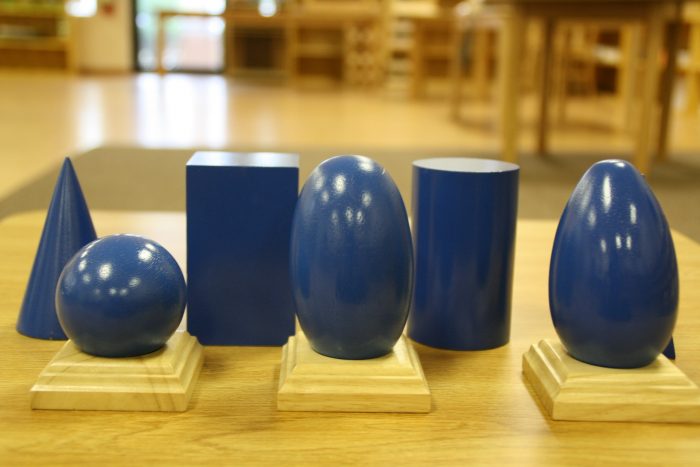 apprentissage geometric Montessori