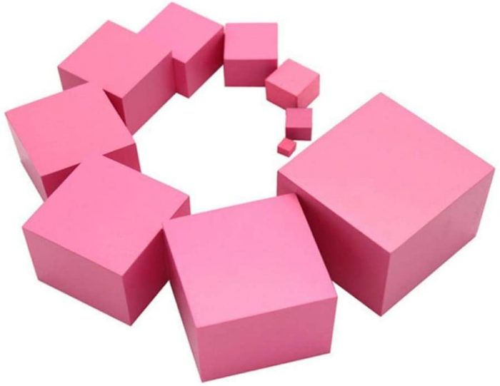 tour de 10 cubes Montessori
